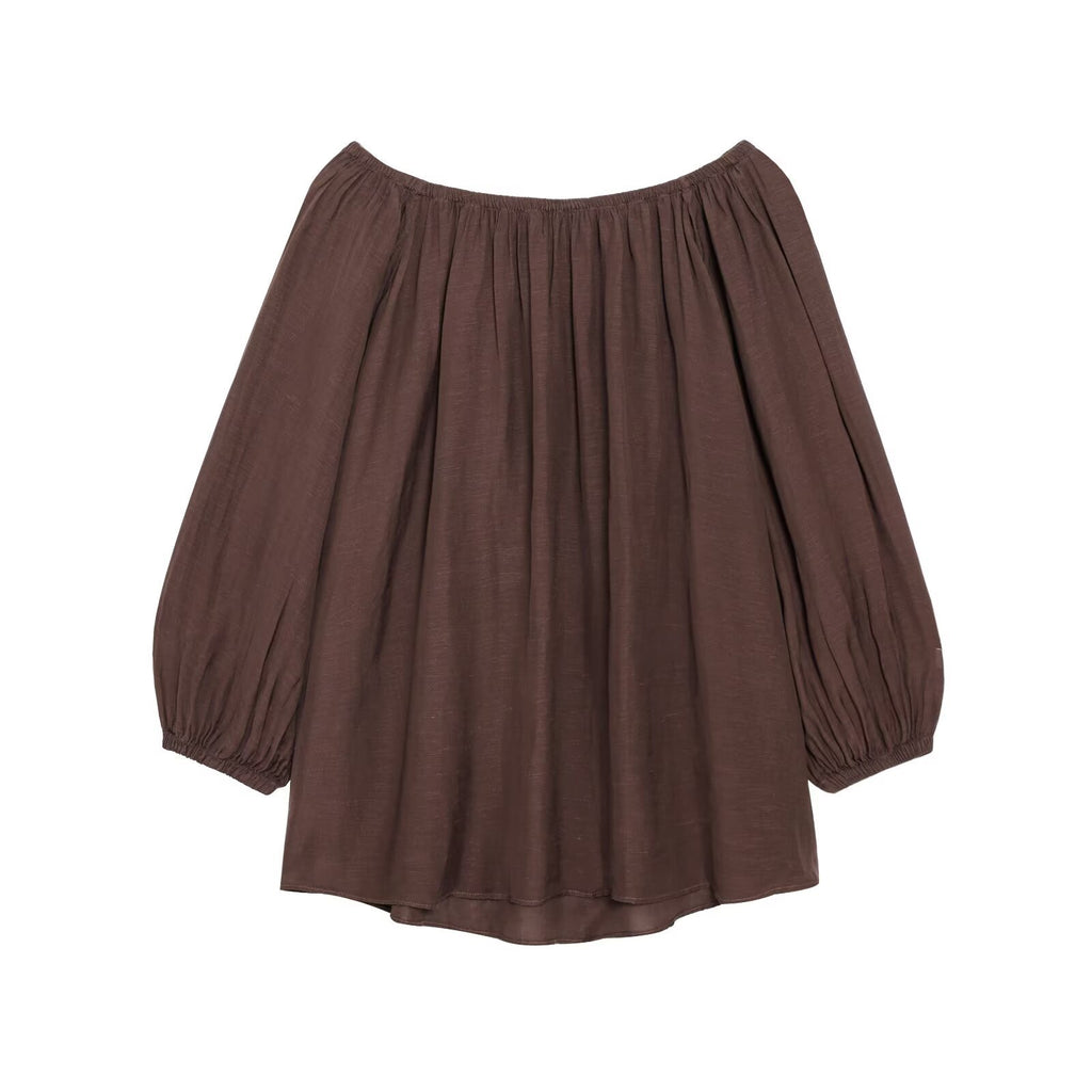 Off shoulder top+shorts set